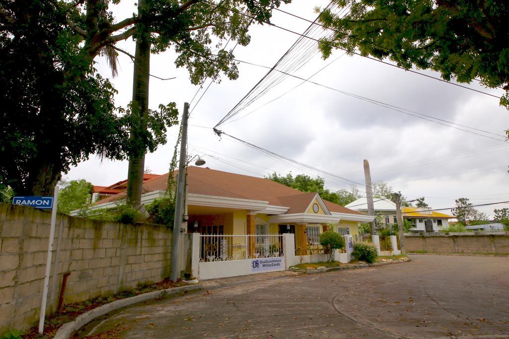 Dee Guesthouse White Sands Đảo Mactan Ngoại thất bức ảnh